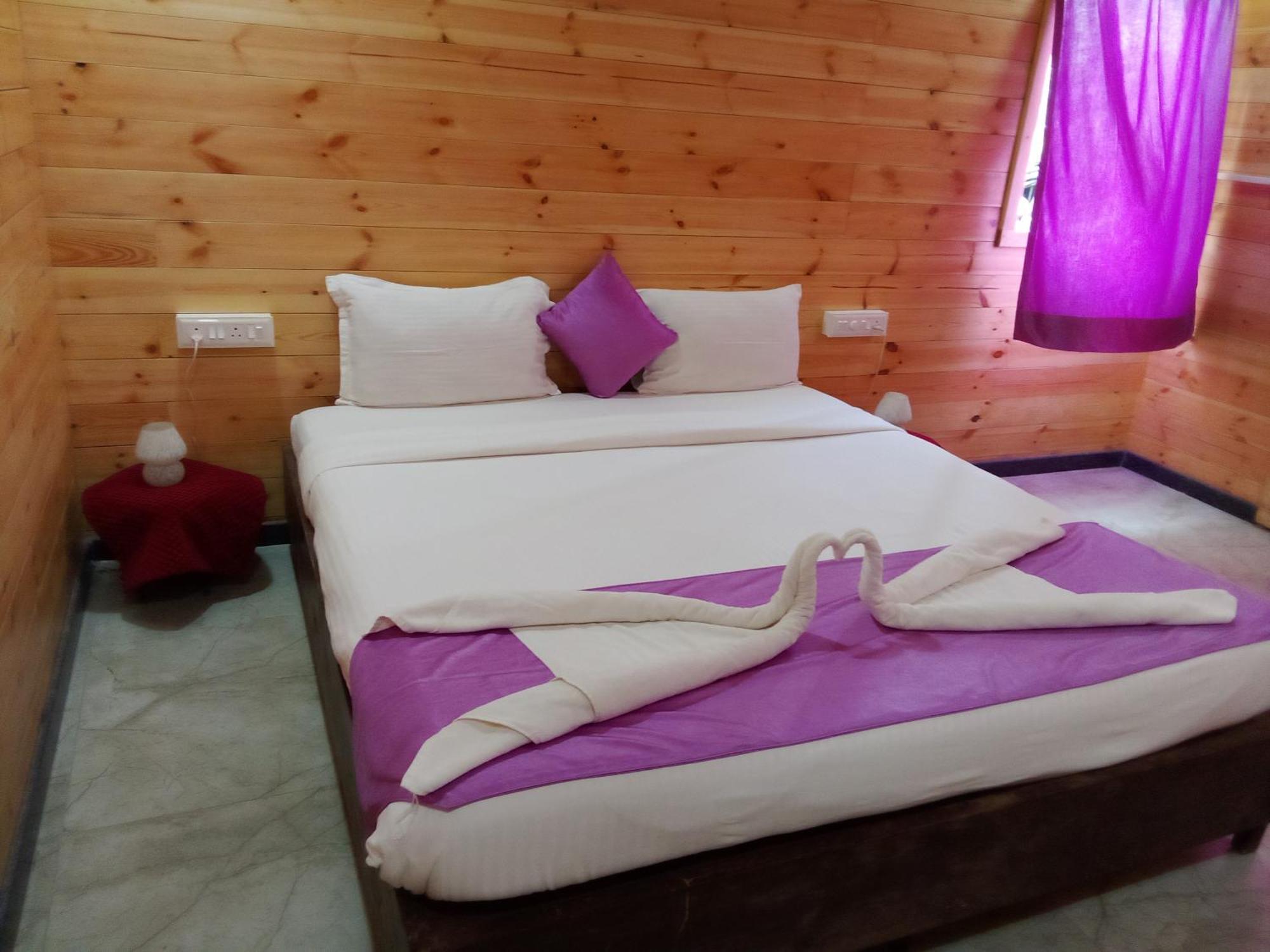 The Cool Huts Hotel Ashvem Beach Exterior photo